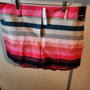 NY&Co Chino Shorts 4 inch Size 12 Pinks and Black New with Tags